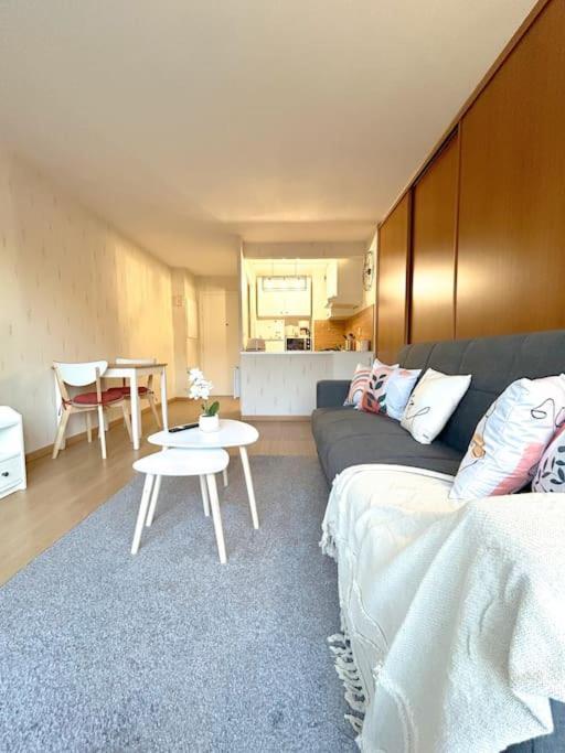 Charme & Confort T2 Lumineux Entre Paris And Disney Villiers-sur-Marne Luaran gambar